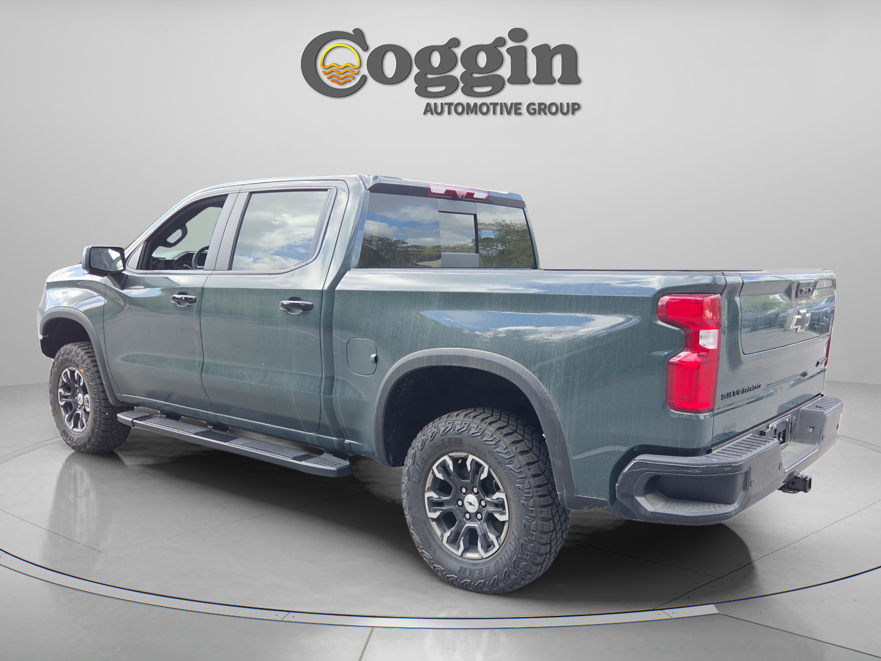 New 2026 Chevrolet Silverado 1500 ZR2 AWD/4WD image 3