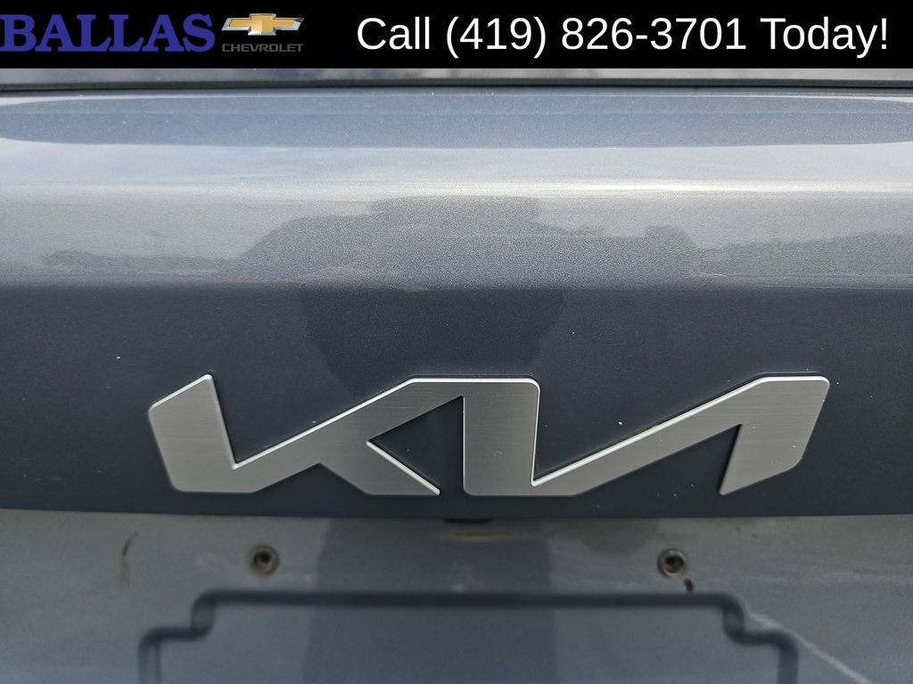 Used 2023 Kia Sorento LX AWD/4WD image 28
