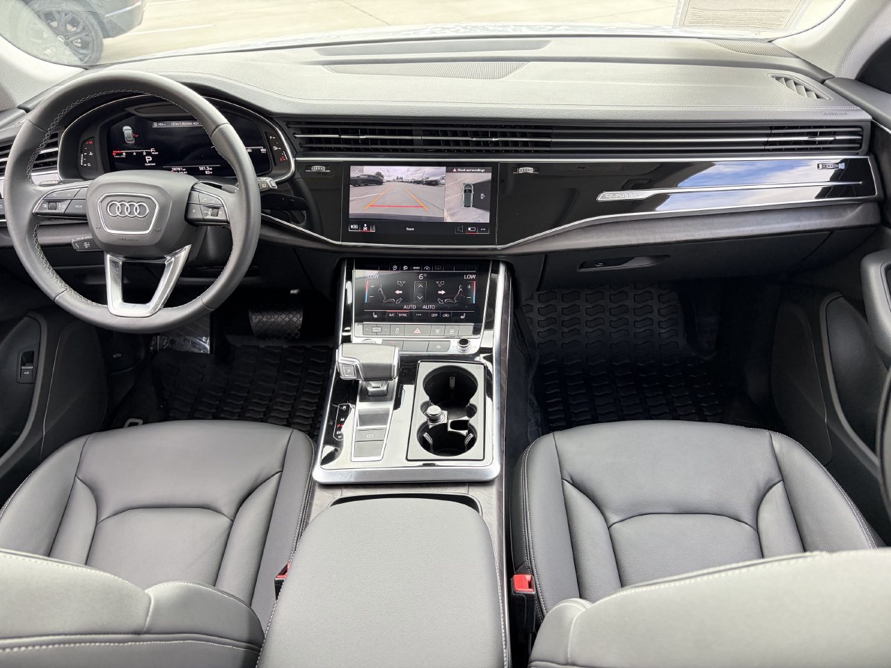 Used 2023 Audi Q8 Premium AWD/4WD image 15