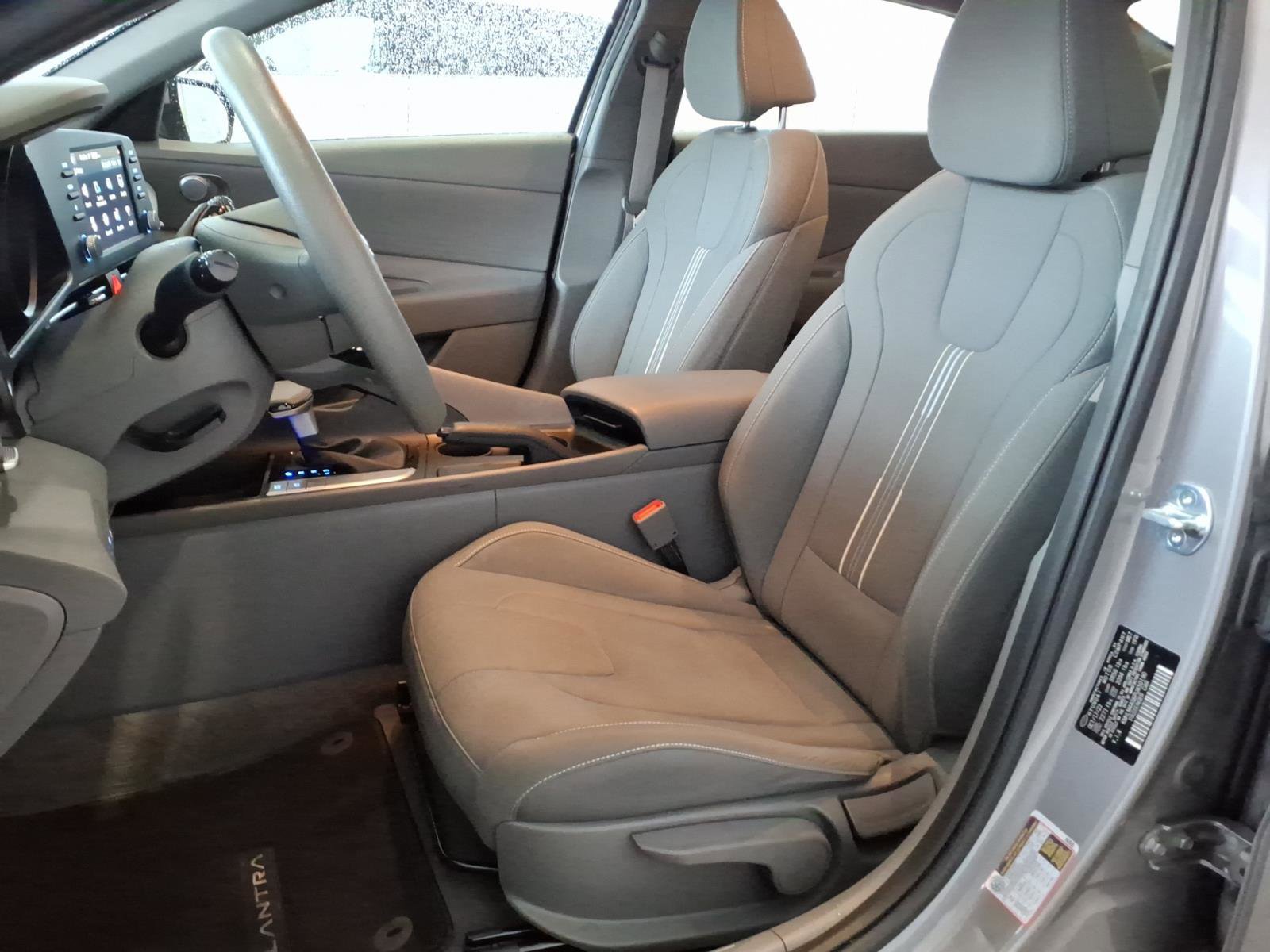 Certified 2023 Hyundai Elantra SEL image 11