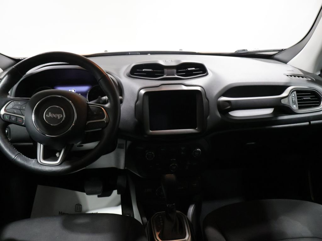 Used 2022 Jeep Renegade Latitude w/ Convenience Group AWD/4WD image 17