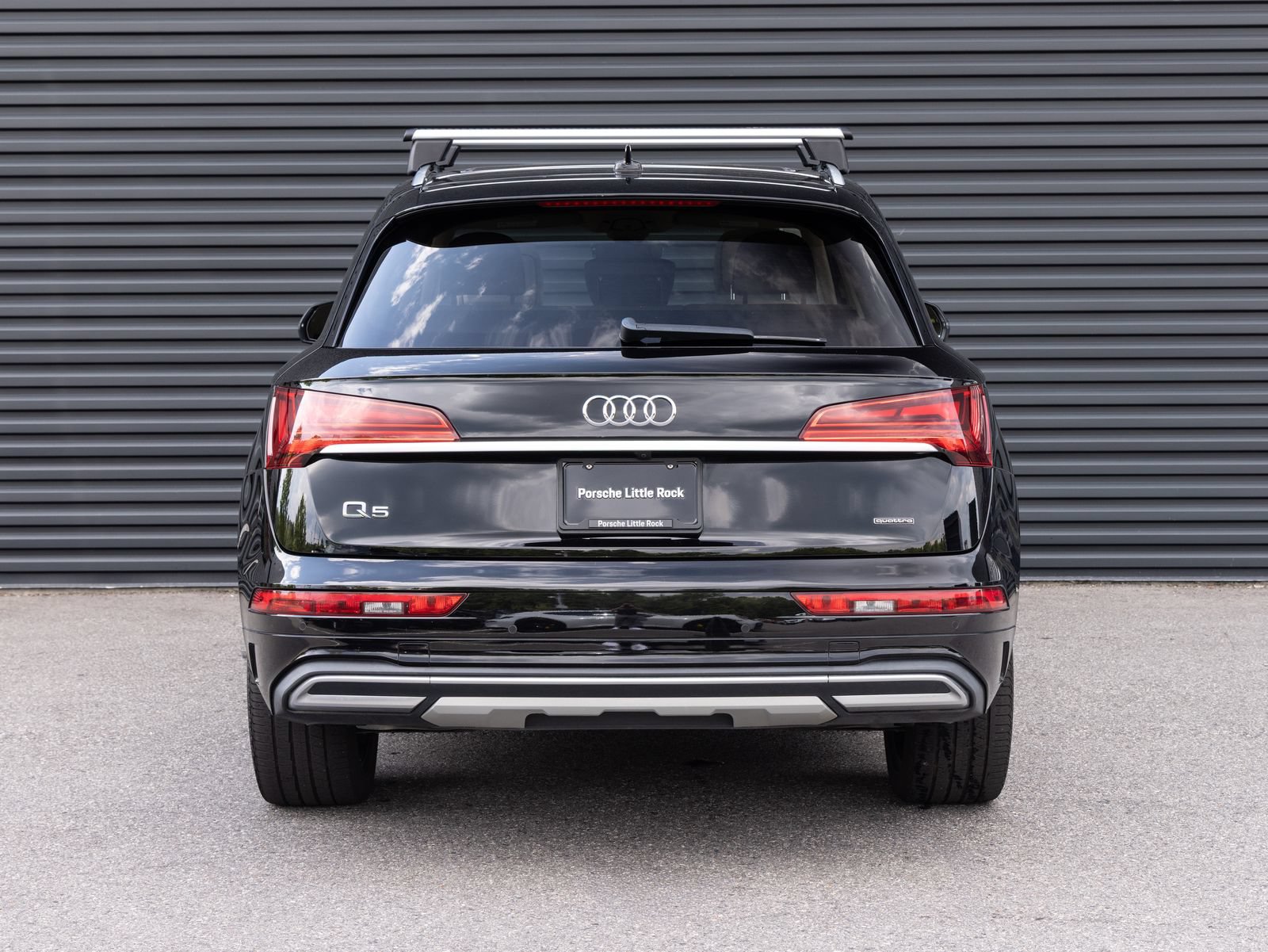 Used 2021 Audi Q5 Prestige w/ Prestige Package AWD/4WD image 4