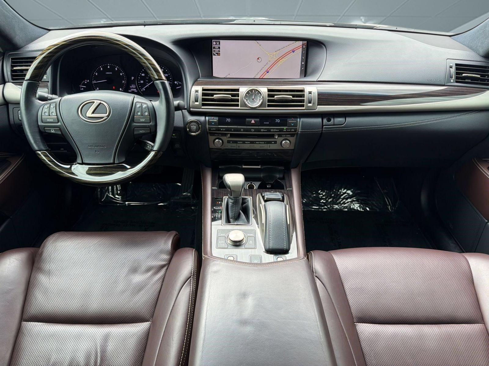 Used 2017 Lexus LS 460 RWD image 13