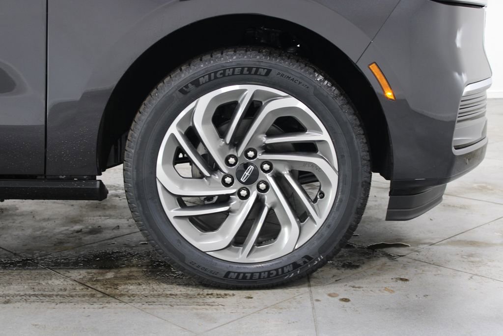 New 2026 Lincoln Navigator Reserve image 11