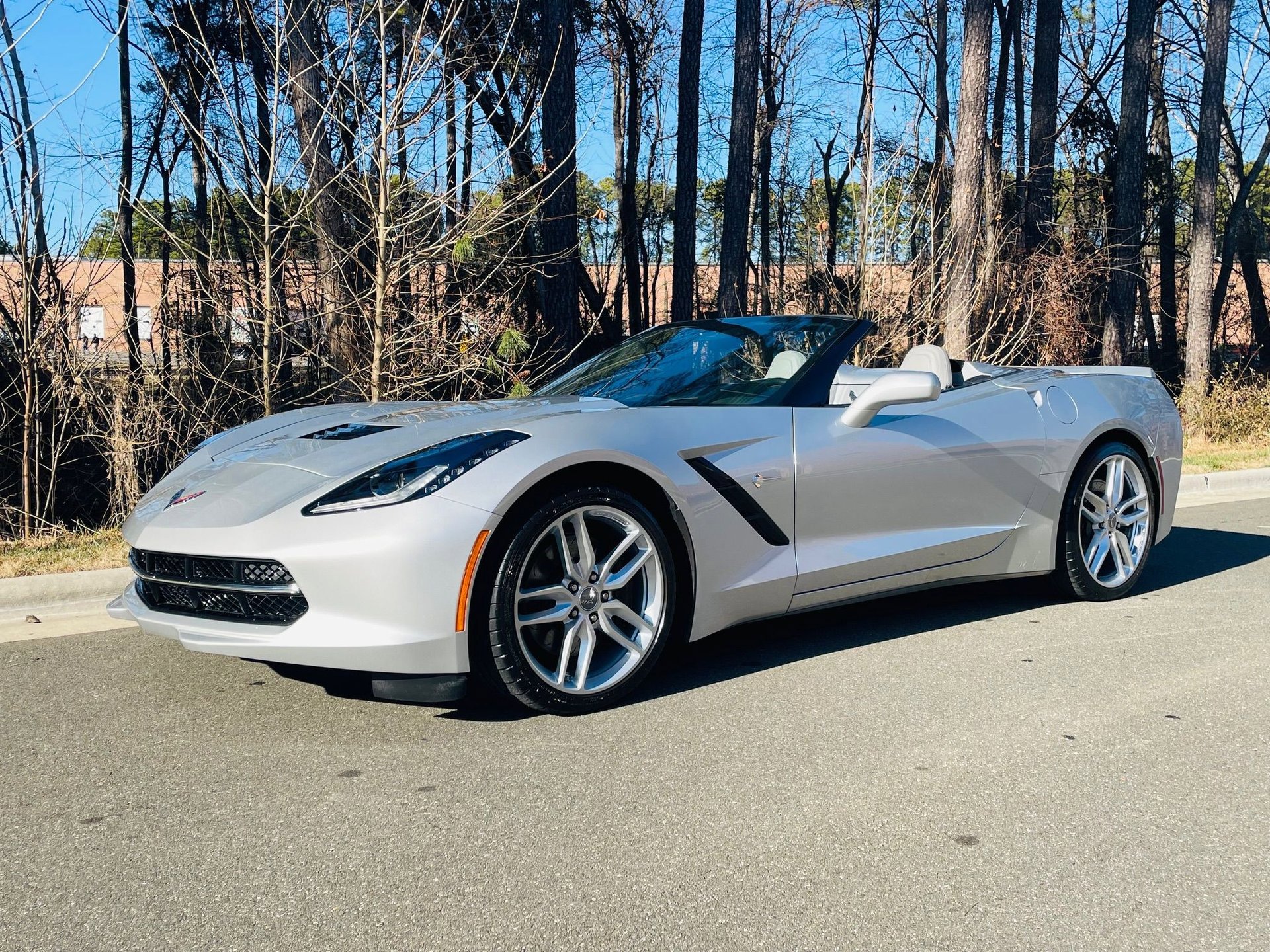 Used 2015 Chevrolet Corvette Stingray Convertible w/ 2LT Preferred Equipment Group image 8