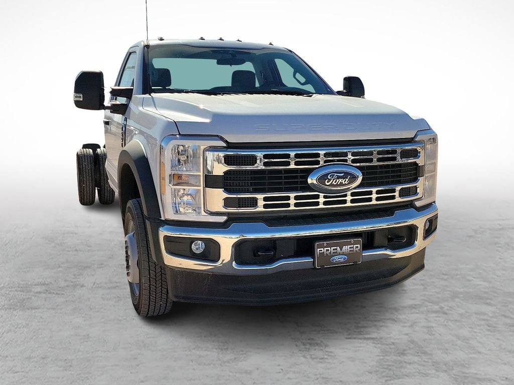 New 2026 Ford F550 4x4 Regular Cab Super Duty image 2