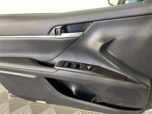 Used 2024 Toyota Camry XSE image 25