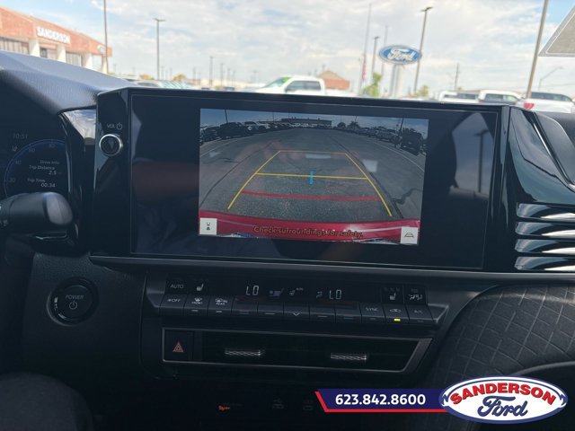 Used 2025 Toyota Camry XLE FWD image 18