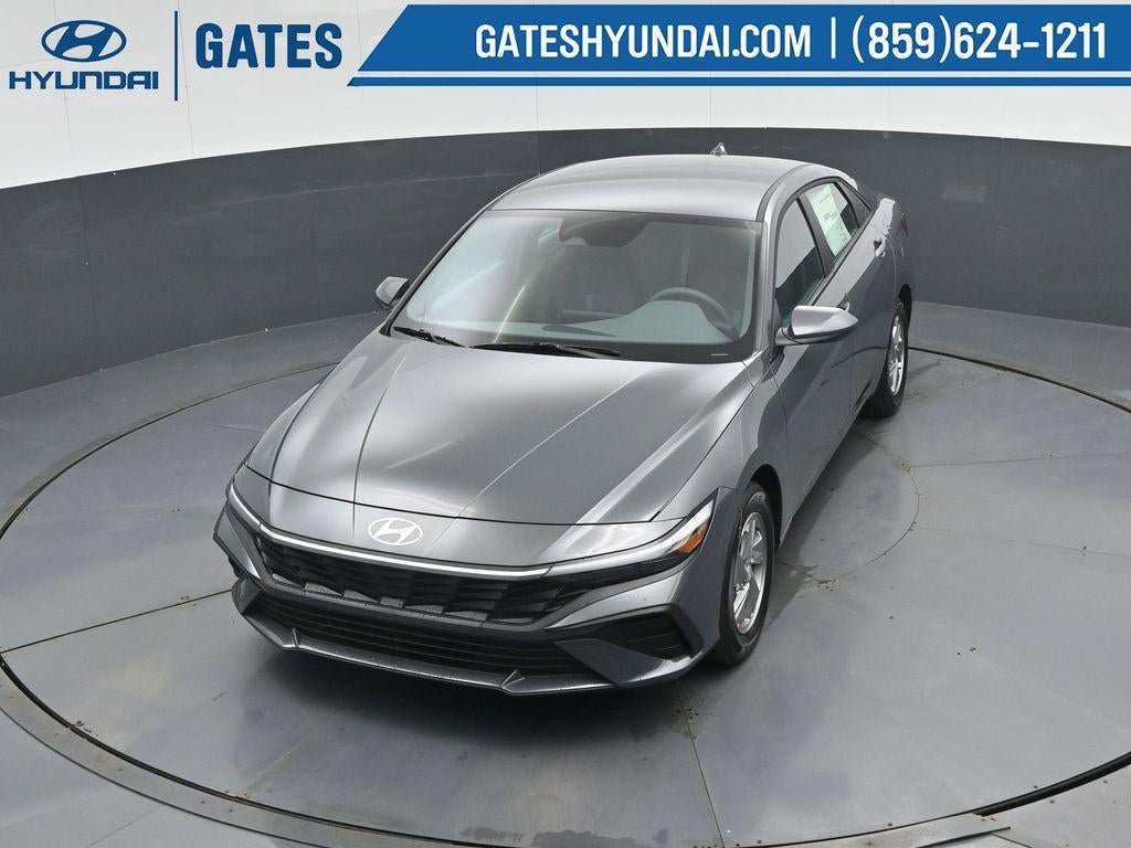 New 2026 Hyundai Elantra SE FWD image 48