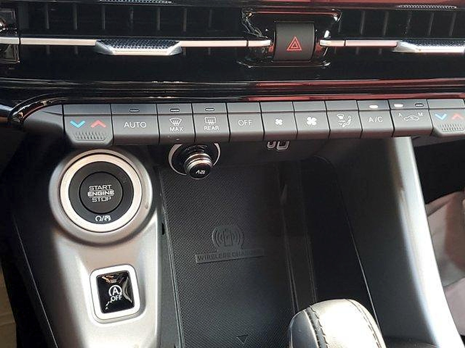 New 2024 Dodge Hornet GT Plus w/ Tech Pack Plus w/o Parking AWD/4WD image 14