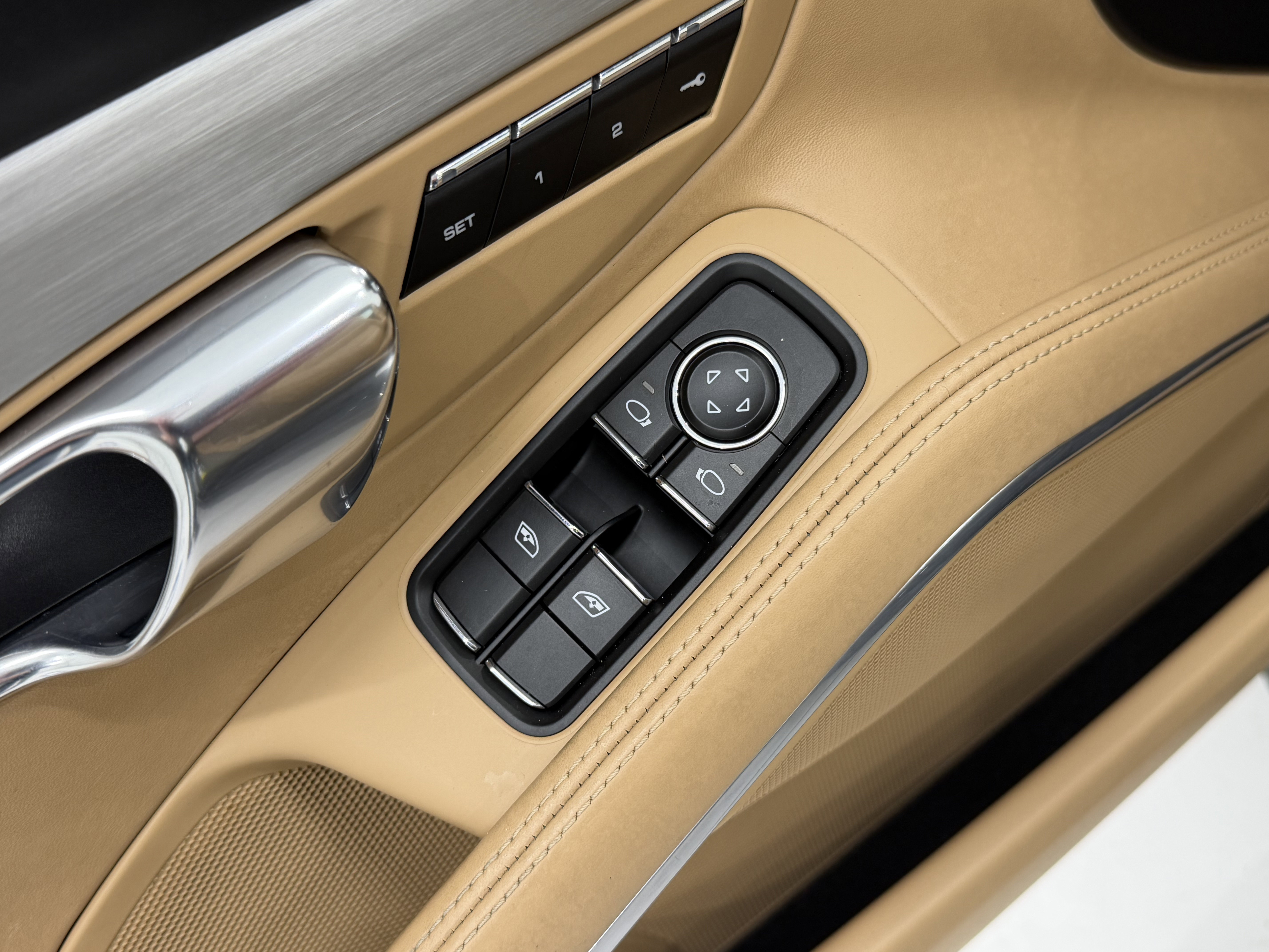 Certified 2016 Porsche 911 Targa 4S image 29