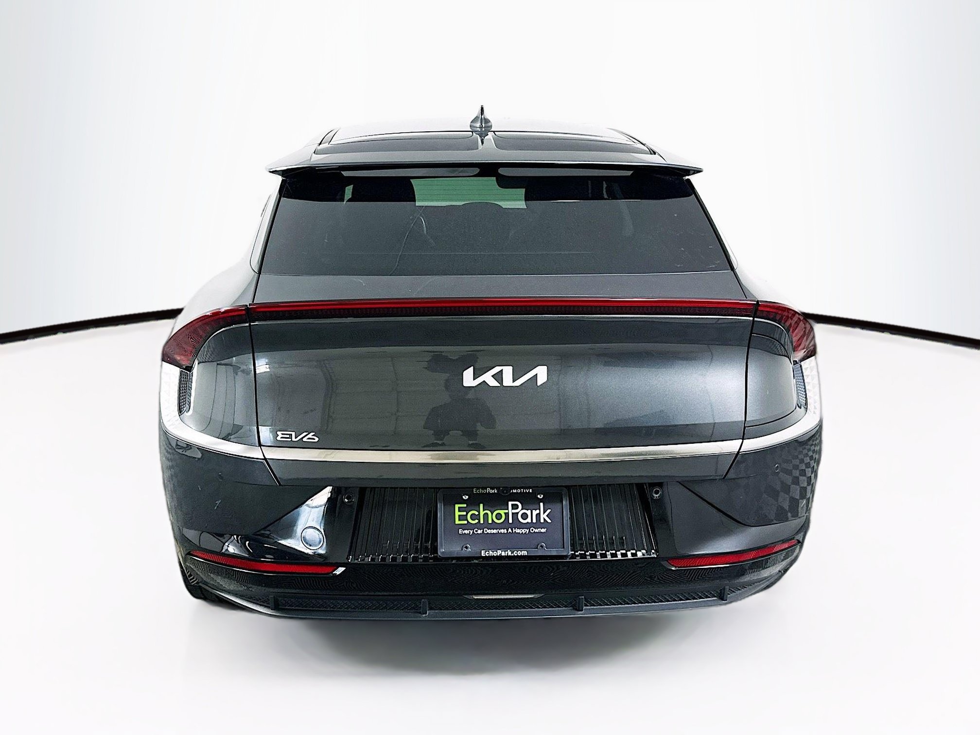 Used 2024 Kia EV6 Wind w/ Wind Technology Package AWD/4WD image 7