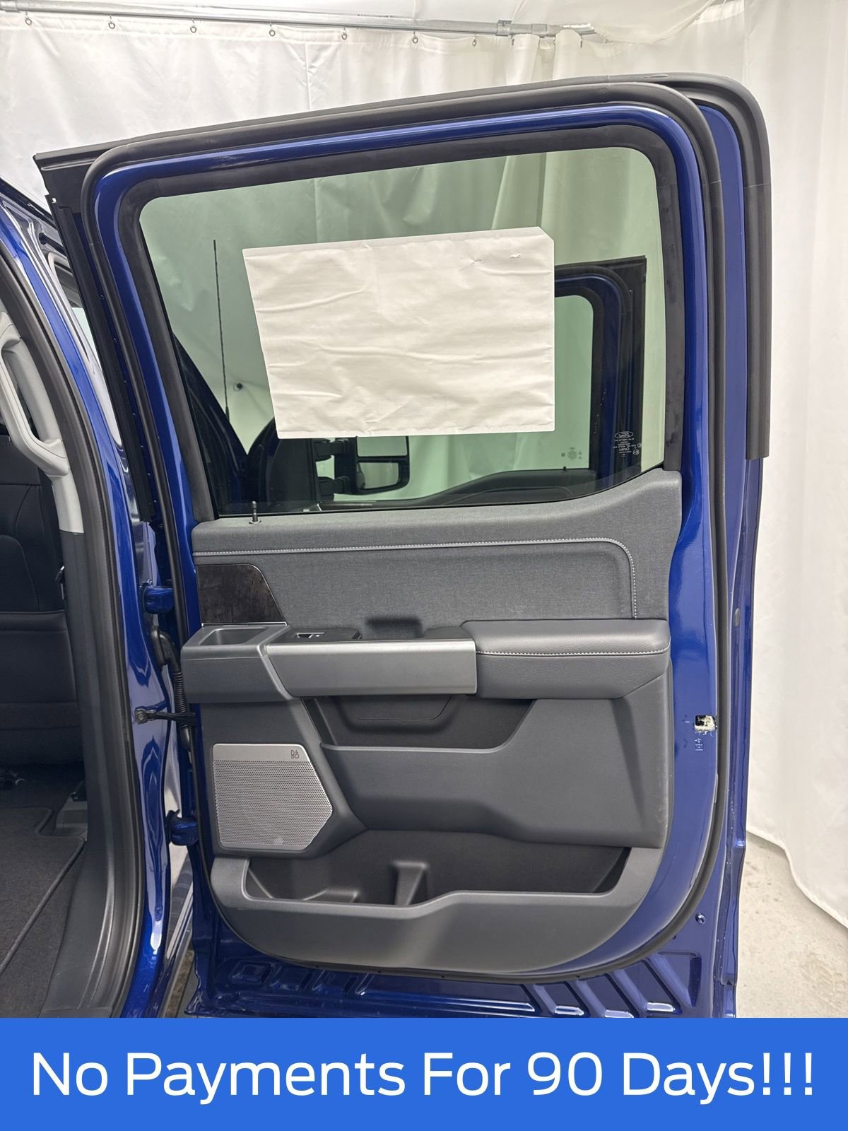 New 2026 Ford F250 Lariat w/ Black Appearance Package image 40