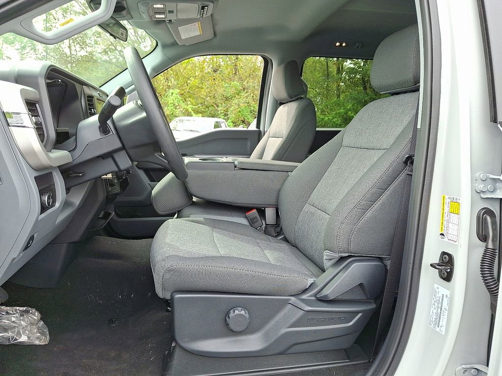 New 2026 Ford F350 XL image 9