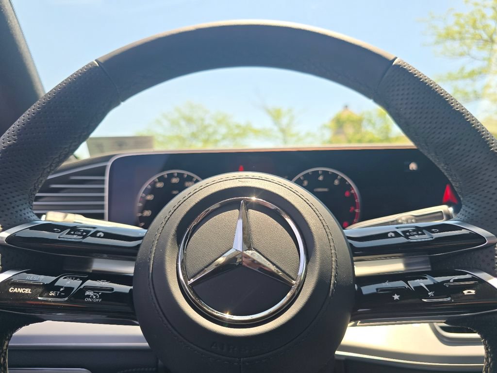 New 2026 Mercedes-Benz GLS 450 4MATIC image 30