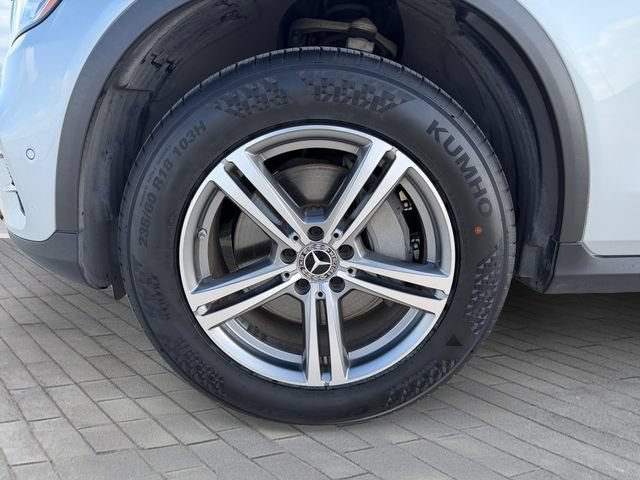 Used 2022 Mercedes-Benz GLC 300 image 9