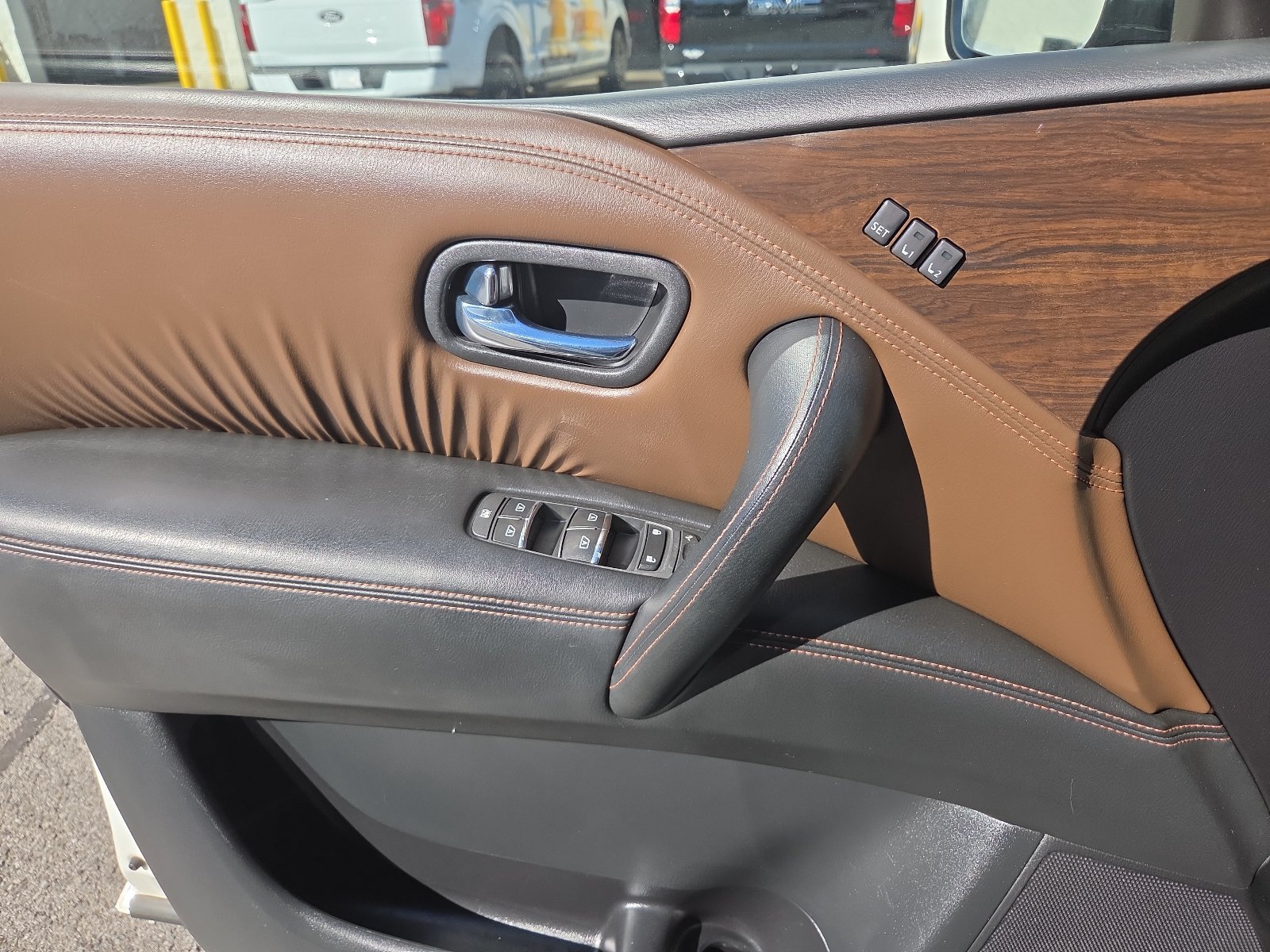 Used 2018 Nissan Armada Platinum w/ Captain Seat Package RWD image 25