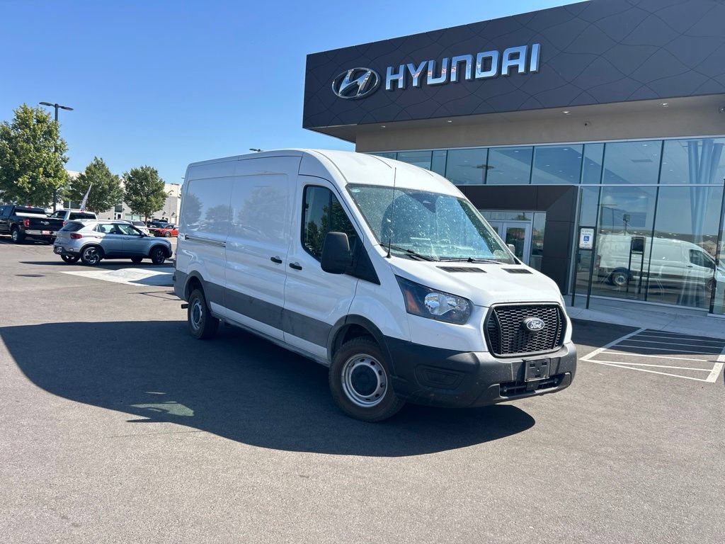 Used 2026 Ford Transit 250 148 Medium Roof w/ Load Area Protection Package RWD image 1