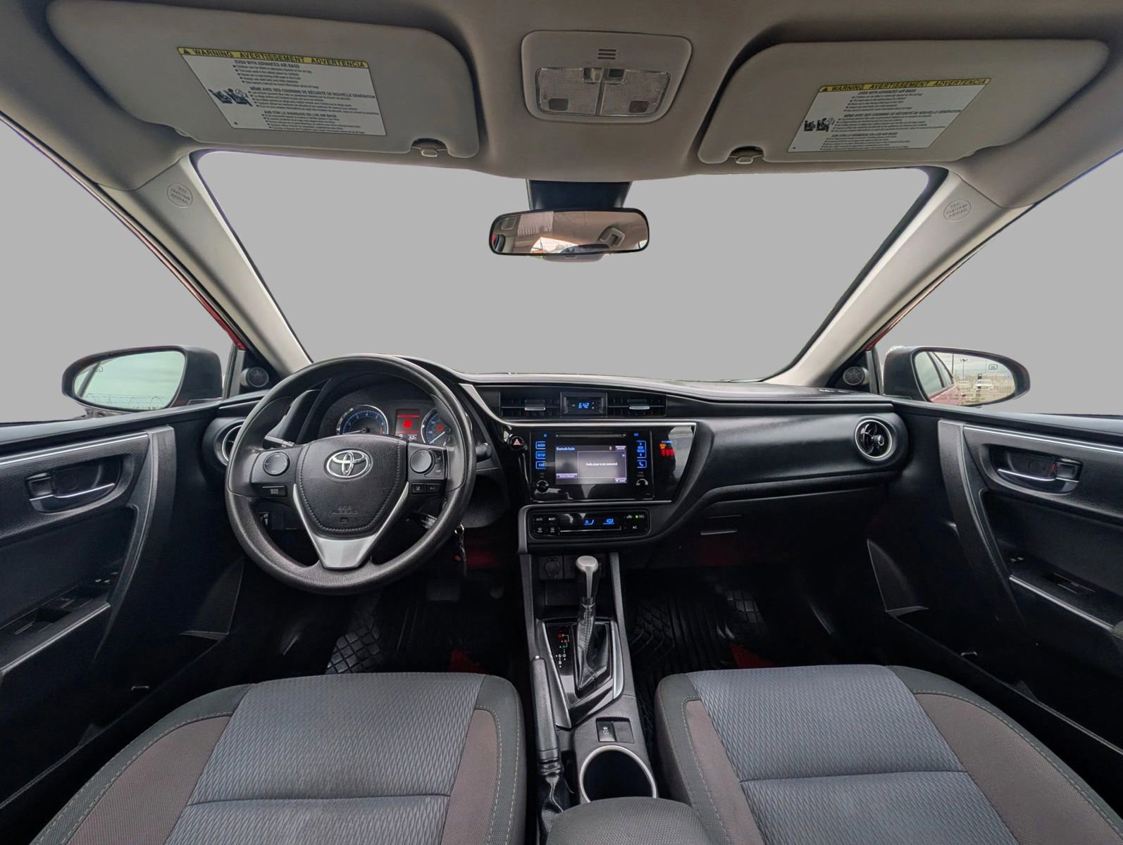 Used 2019 Toyota Corolla LE FWD image 28