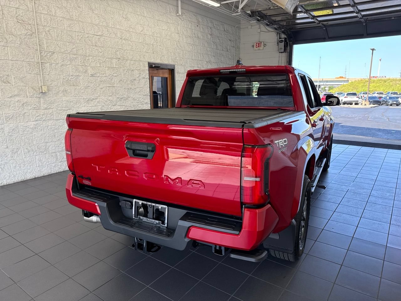 Certified 2026 Toyota Tacoma TRD Sport AWD/4WD image 7