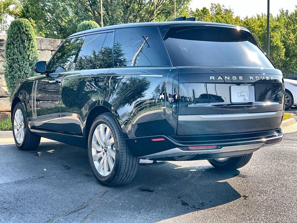 New 2027 Land Rover Range Rover SE AWD/4WD image 3