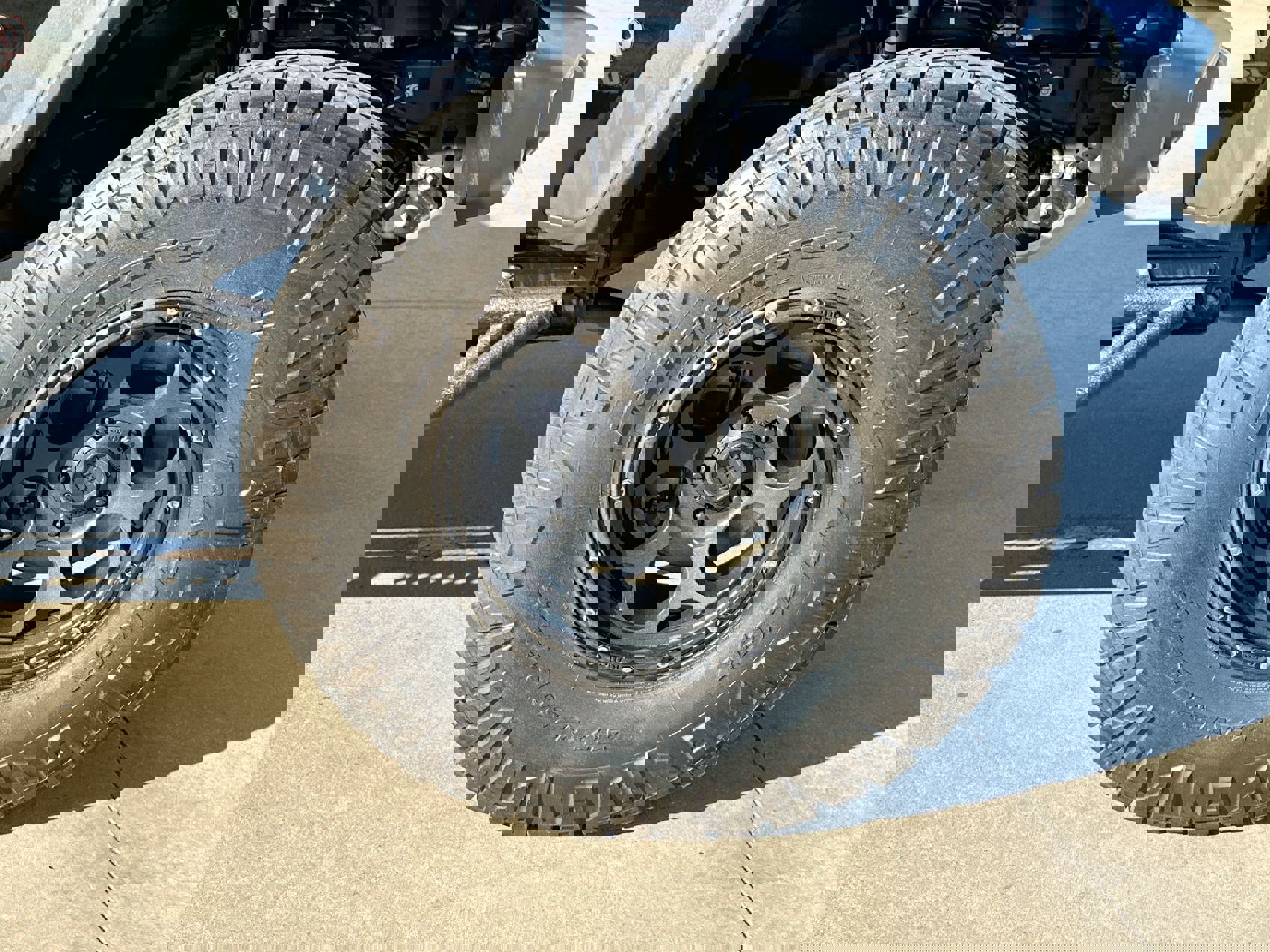 Used 2022 Jeep Gladiator Mojave w/ Trailer Tow Package image 10