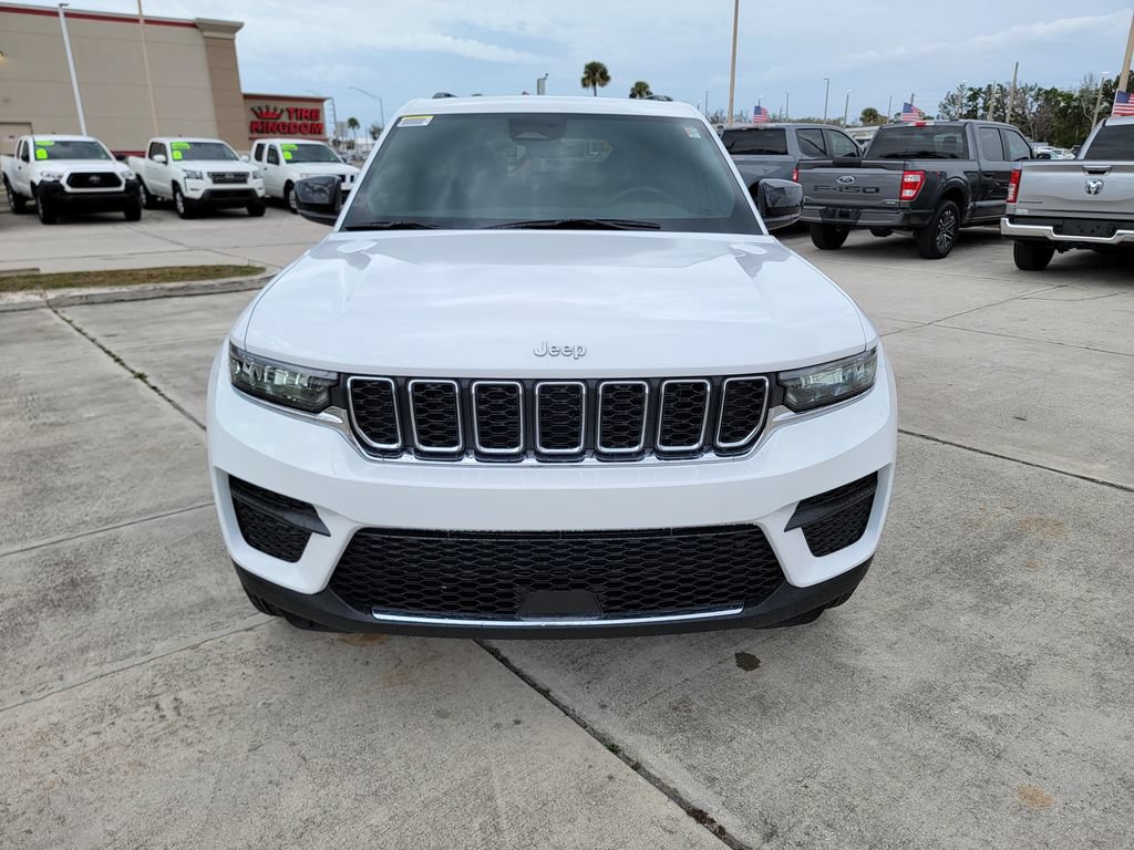 New 2026 Jeep Grand Cherokee Laredo X AWD/4WD image 7