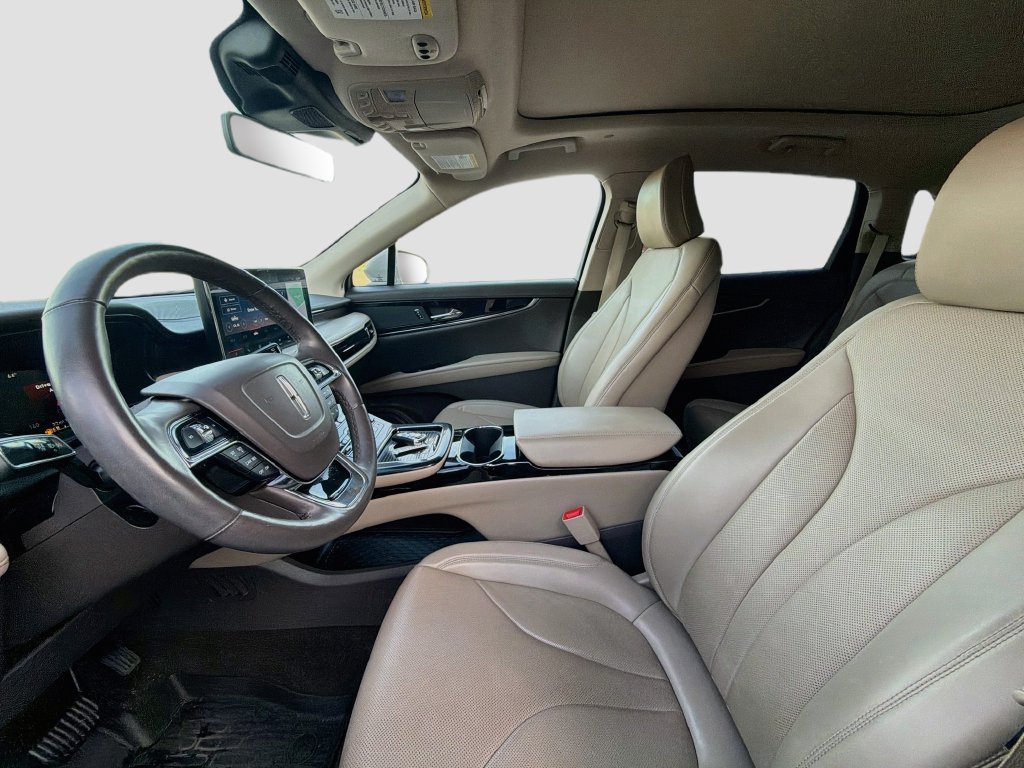 Used 2023 Lincoln Nautilus Reserve AWD/4WD image 23