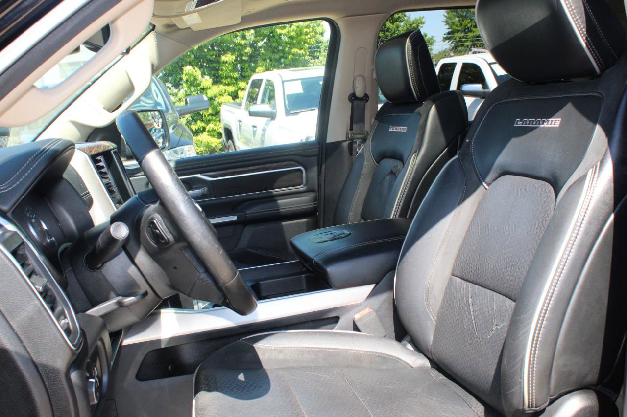 Used 2019 RAM 1500 Laramie AWD/4WD image 12