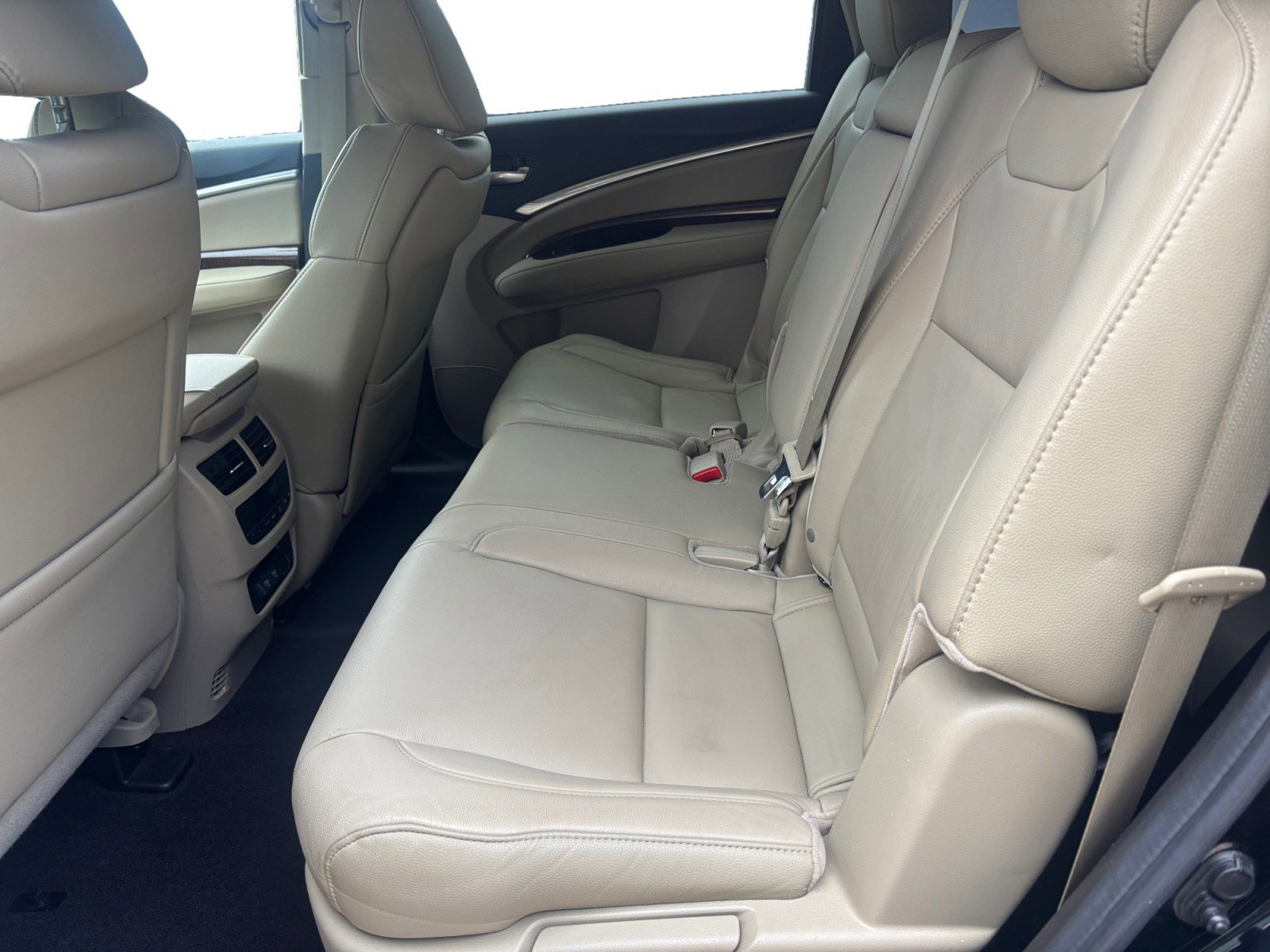 Used 2020 Acura MDX SH-AWD image 13