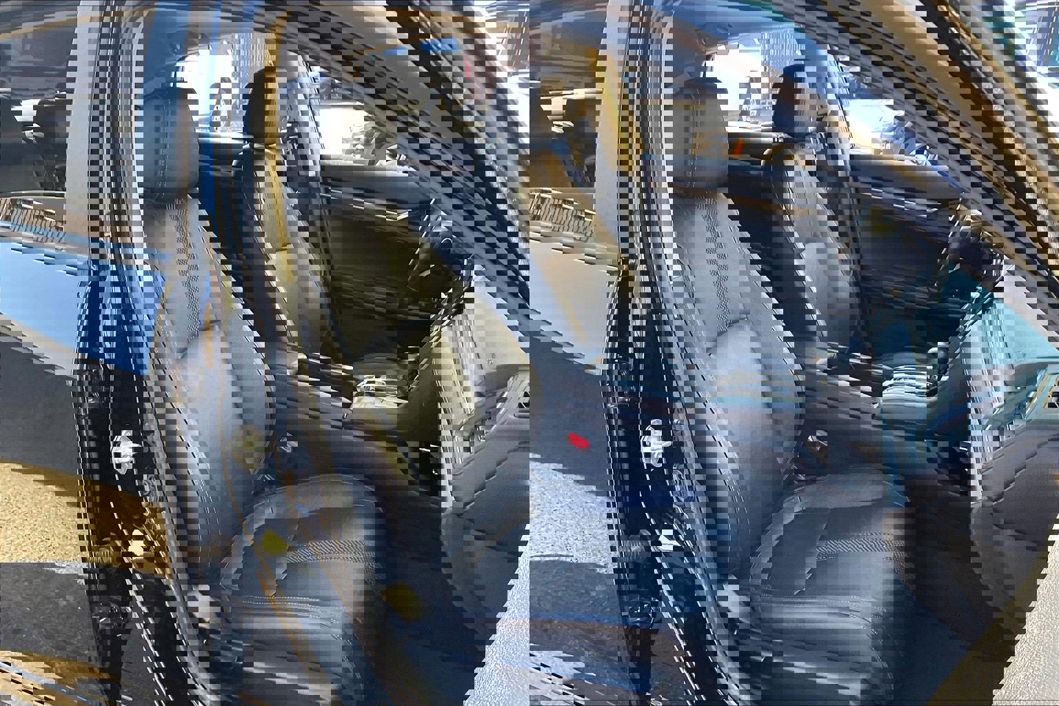 Used 2021 Honda Civic EX-L image 6