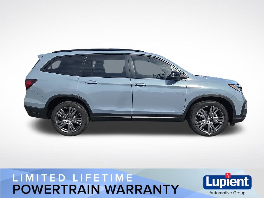 Used 2022 Honda Pilot Sport image 2