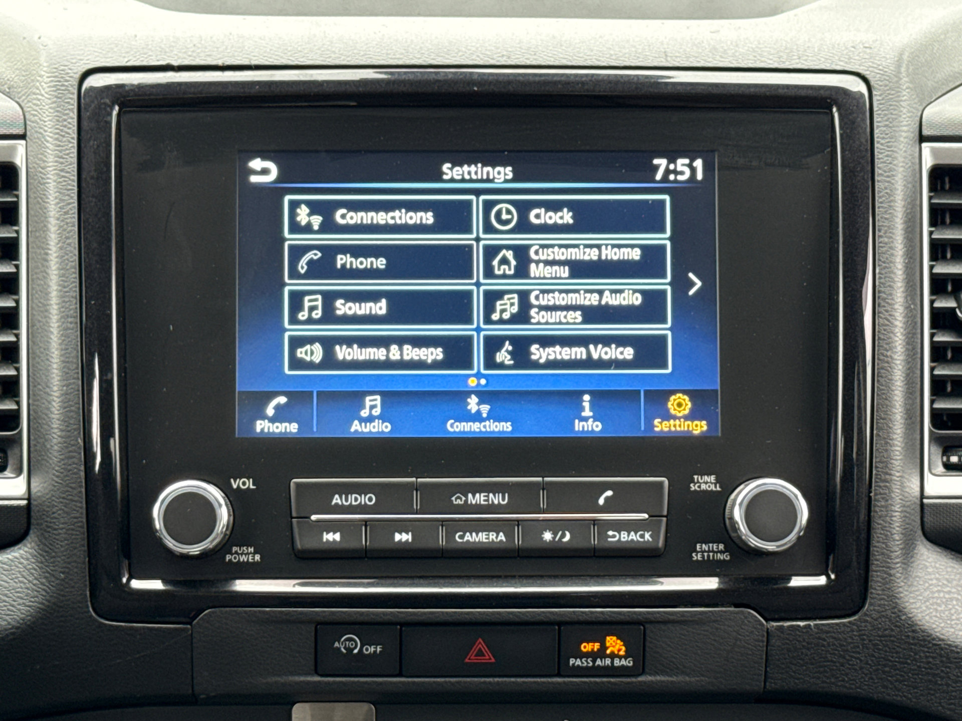 Used 2023 Nissan Frontier SV AWD/4WD image 20