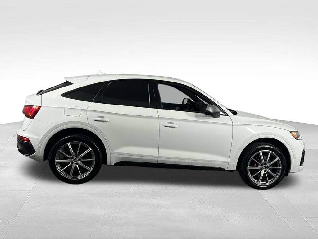 Used 2023 Audi SQ5 Prestige w/ Prestige Package AWD/4WD image 4