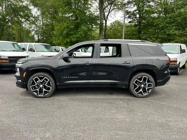 Used 2024 Chevrolet Traverse RS AWD/4WD image 13