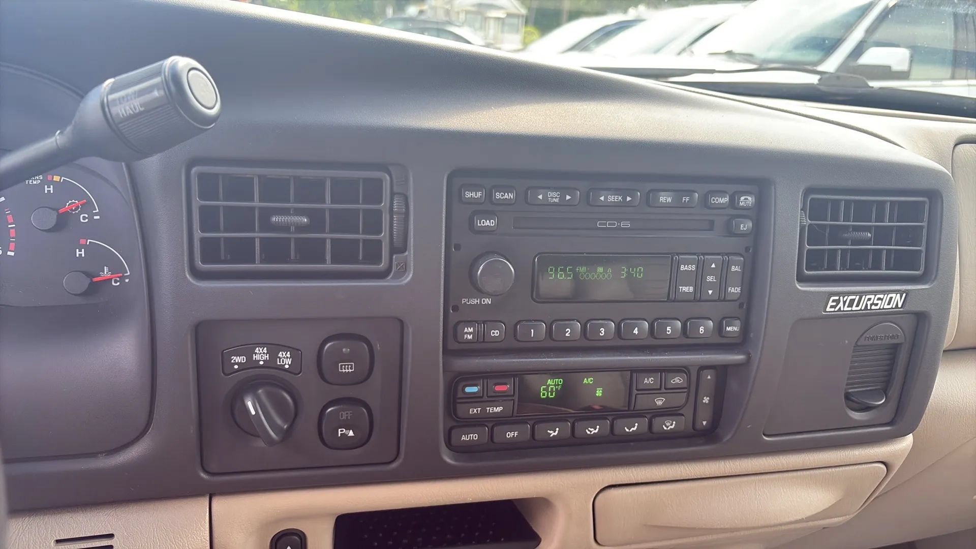Used 2005 Ford Excursion Limited AWD/4WD image 22