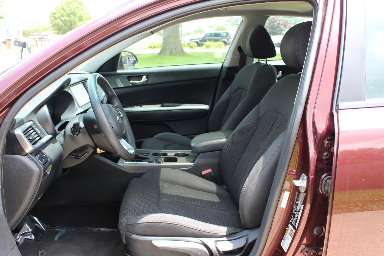 Used 2020 Kia Optima LX FWD image 14