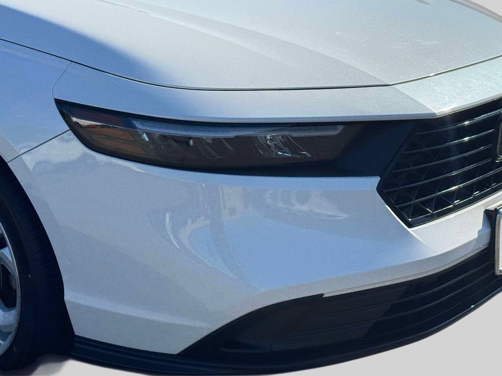Certified 2023 Honda Accord LX image 7