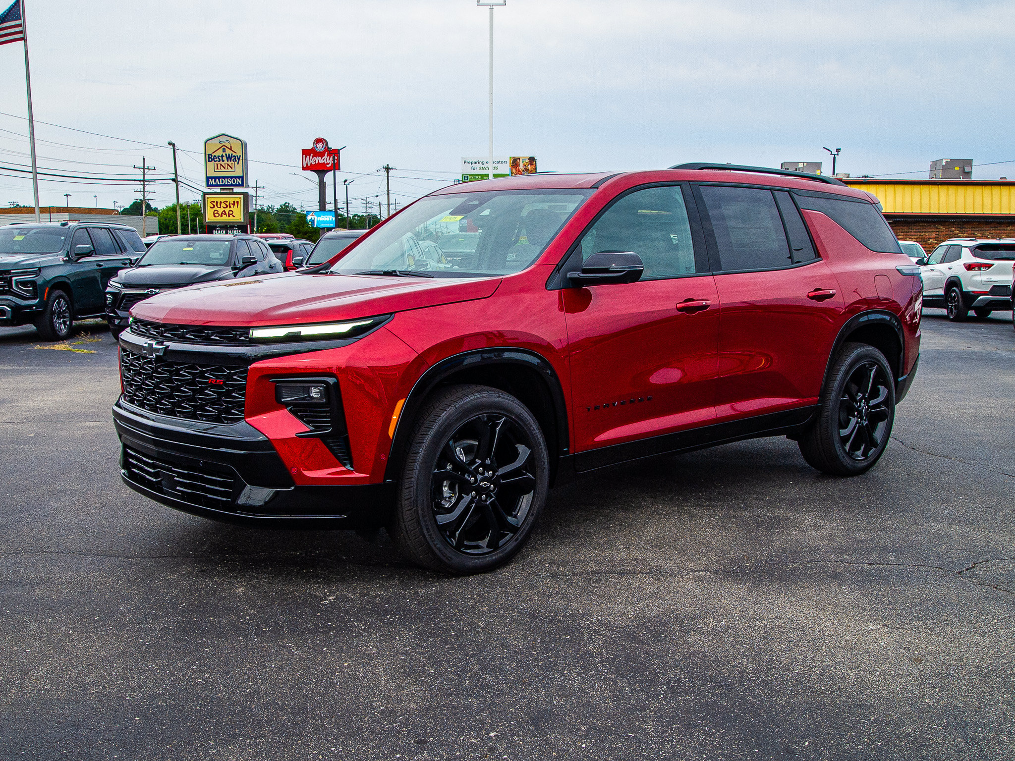 New 2027 Chevrolet Traverse RS AWD/4WD image 3