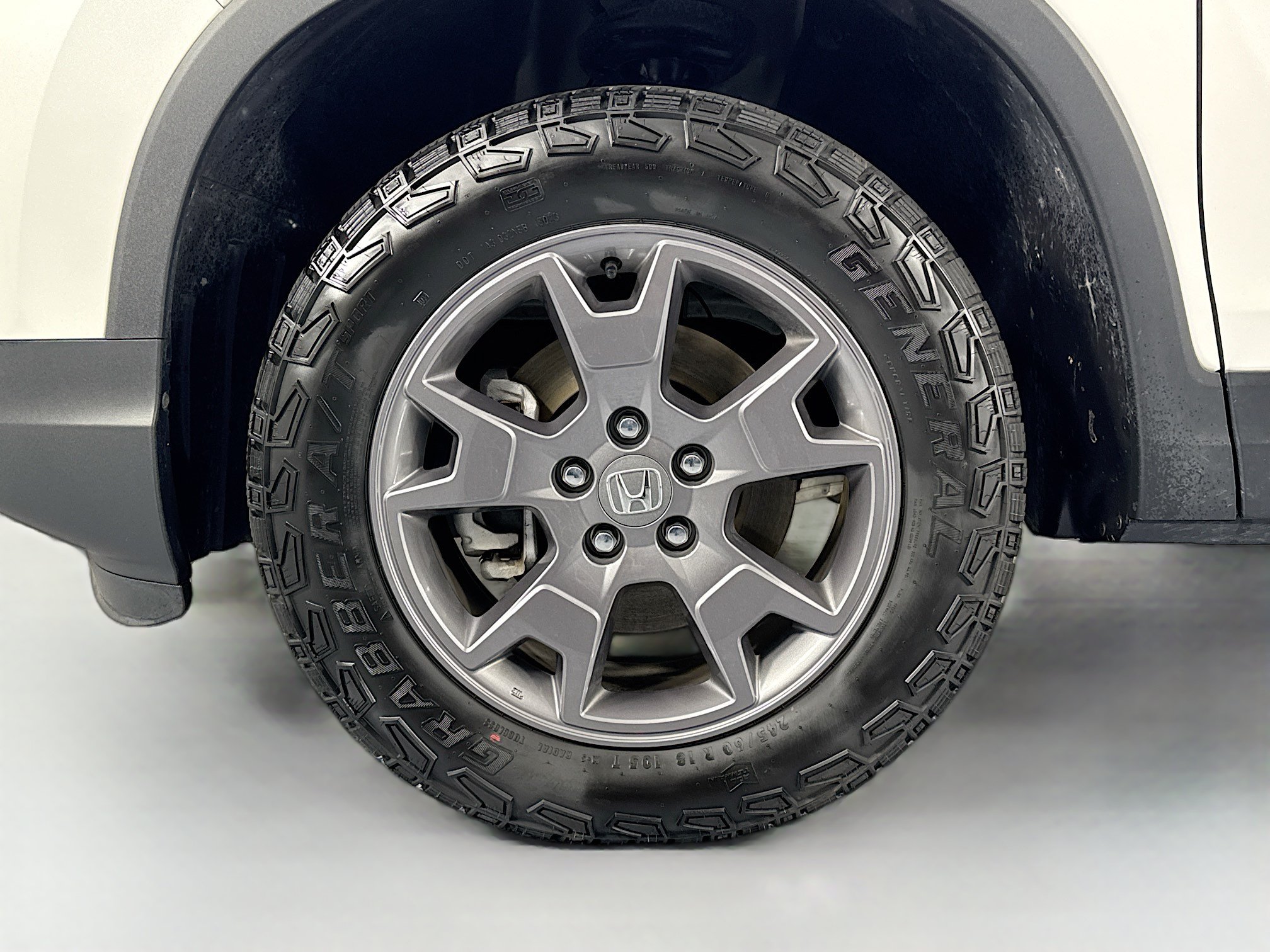 Certified 2024 Honda Passport TrailSport image 32