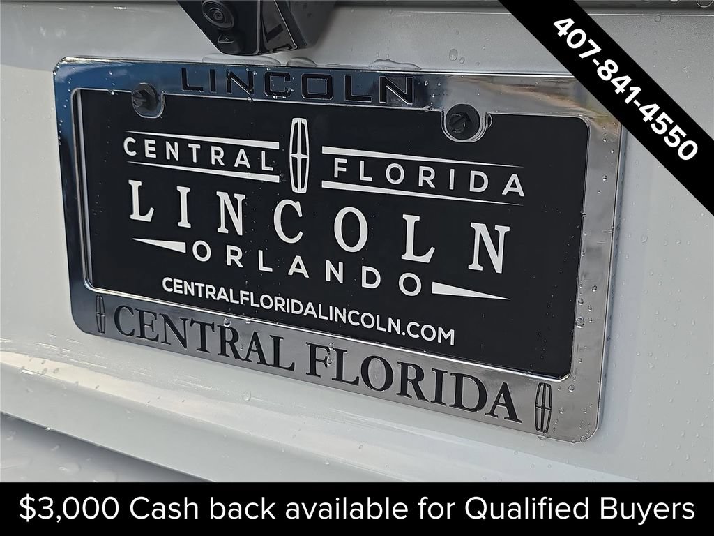 New 2026 Lincoln Navigator L Black Label AWD/4WD image 6