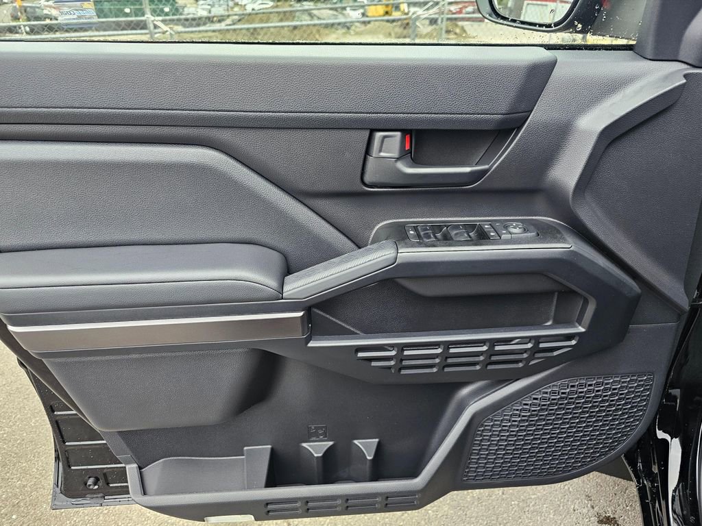 New 2026 Toyota 4Runner SR5 AWD/4WD image 22
