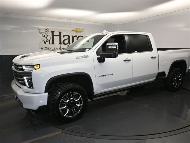 Used 2022 Chevrolet Silverado 3500 High Country w/ Z71 Off-Road Package image 25