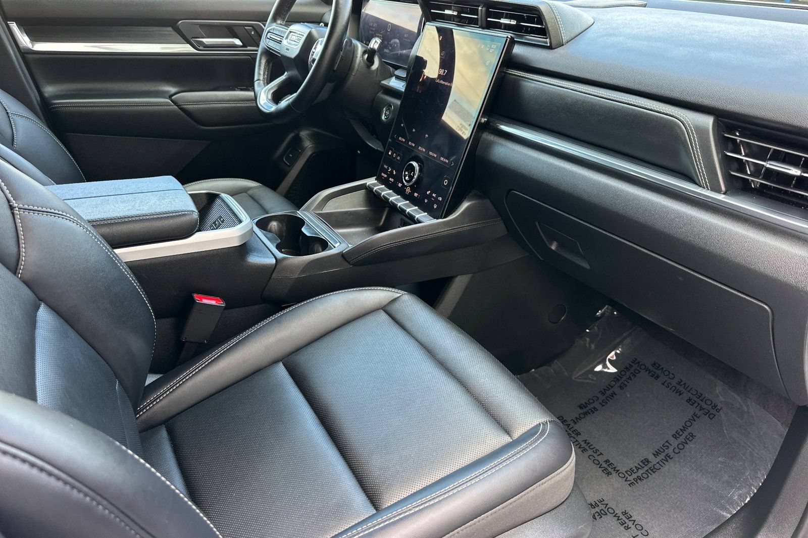 Used 2026 GMC Terrain Elevation w/ Elevation Premium Package FWD image 20
