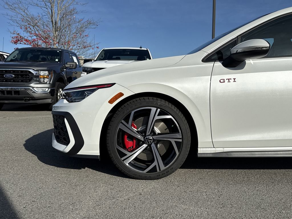 New 2026 Volkswagen GTI SE image 9