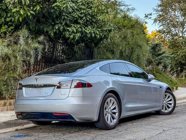 Used 2016 Tesla Model S 90D AWD/4WD image 19