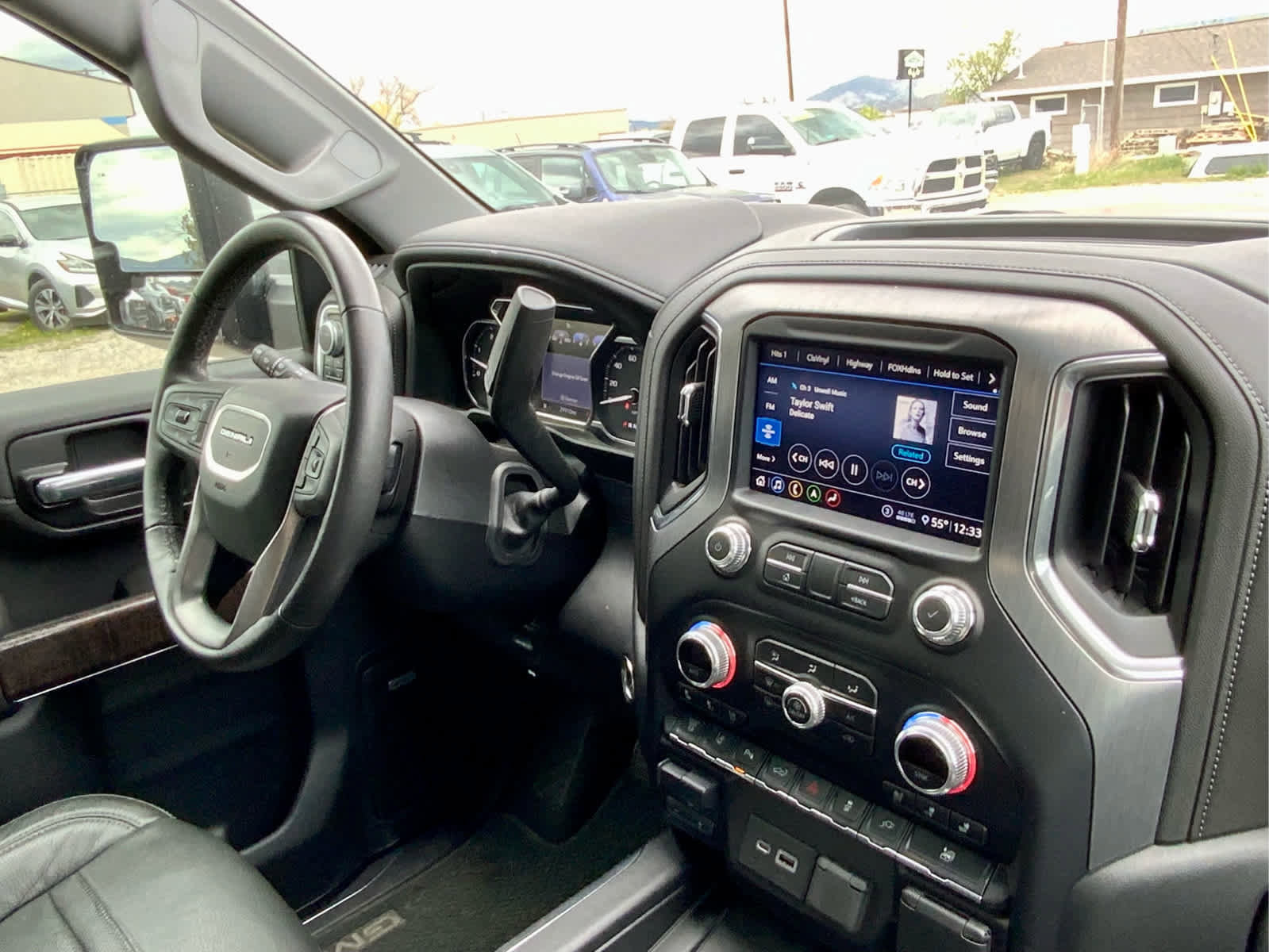 Used 2020 GMC Sierra 3500 Denali w/ Denali Ultimate Package AWD/4WD image 45