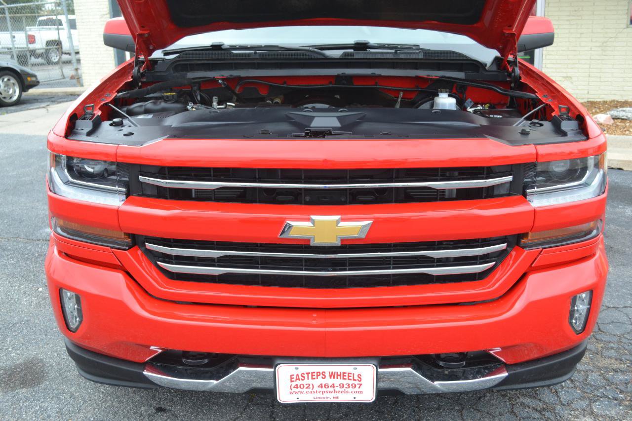 Used 2018 Chevrolet Silverado 1500 LT w/ Texas Edition AWD/4WD image 48