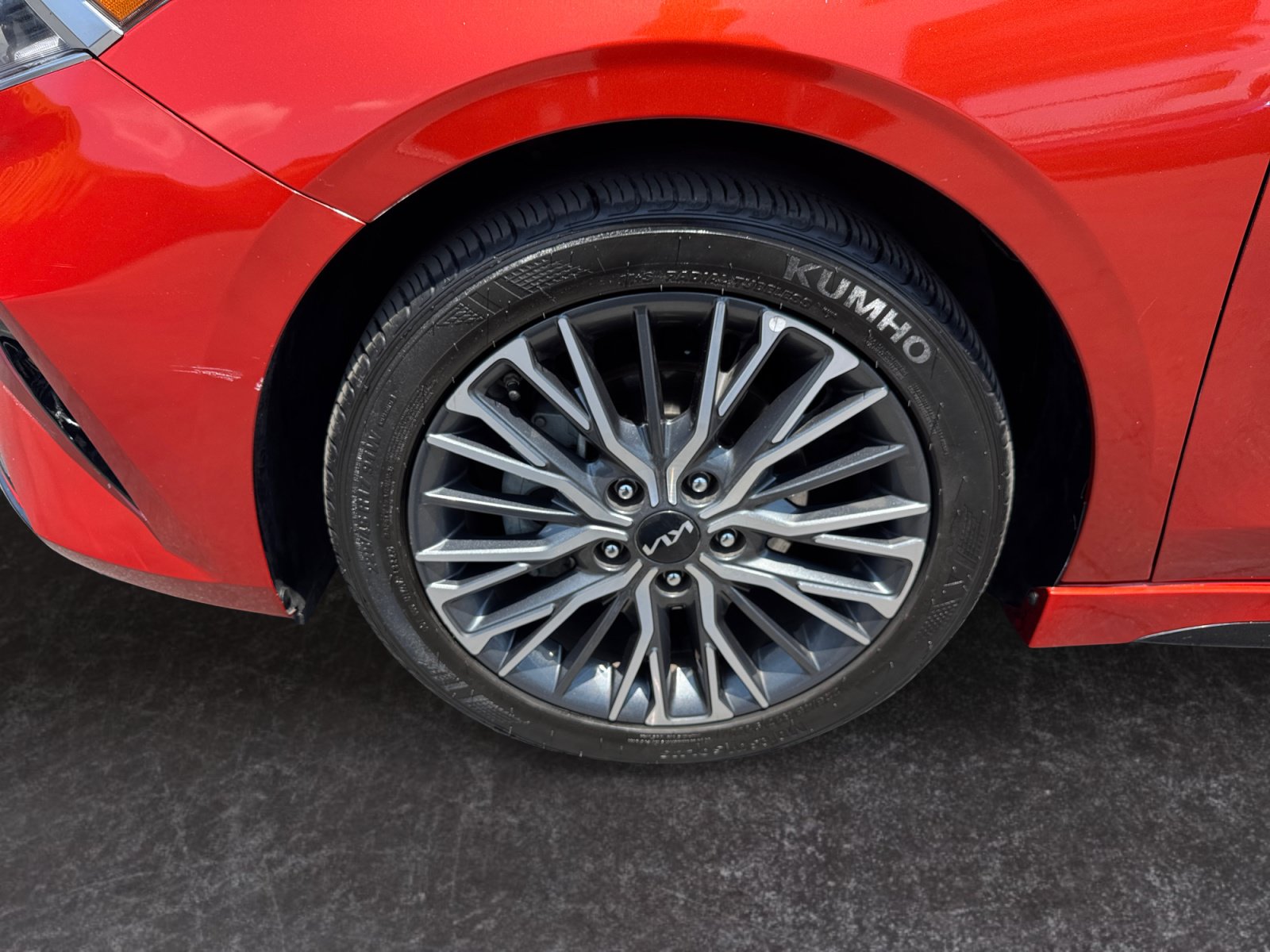Used 2023 Kia Forte GT-Line w/ GT-Line Premium Package FWD image 14