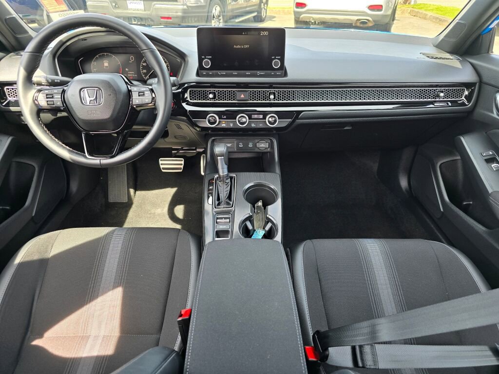 Certified 2025 Honda Civic Sport image 2